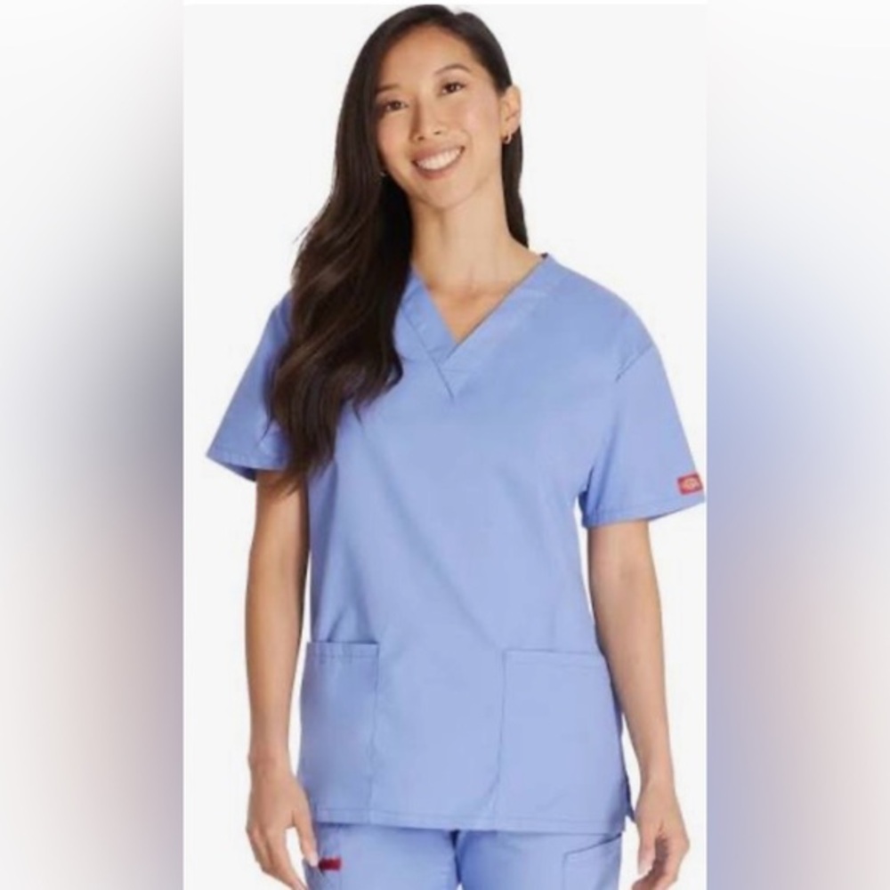 NWT Dickies Women's Signature V-Neck Top - Ceil Blue
